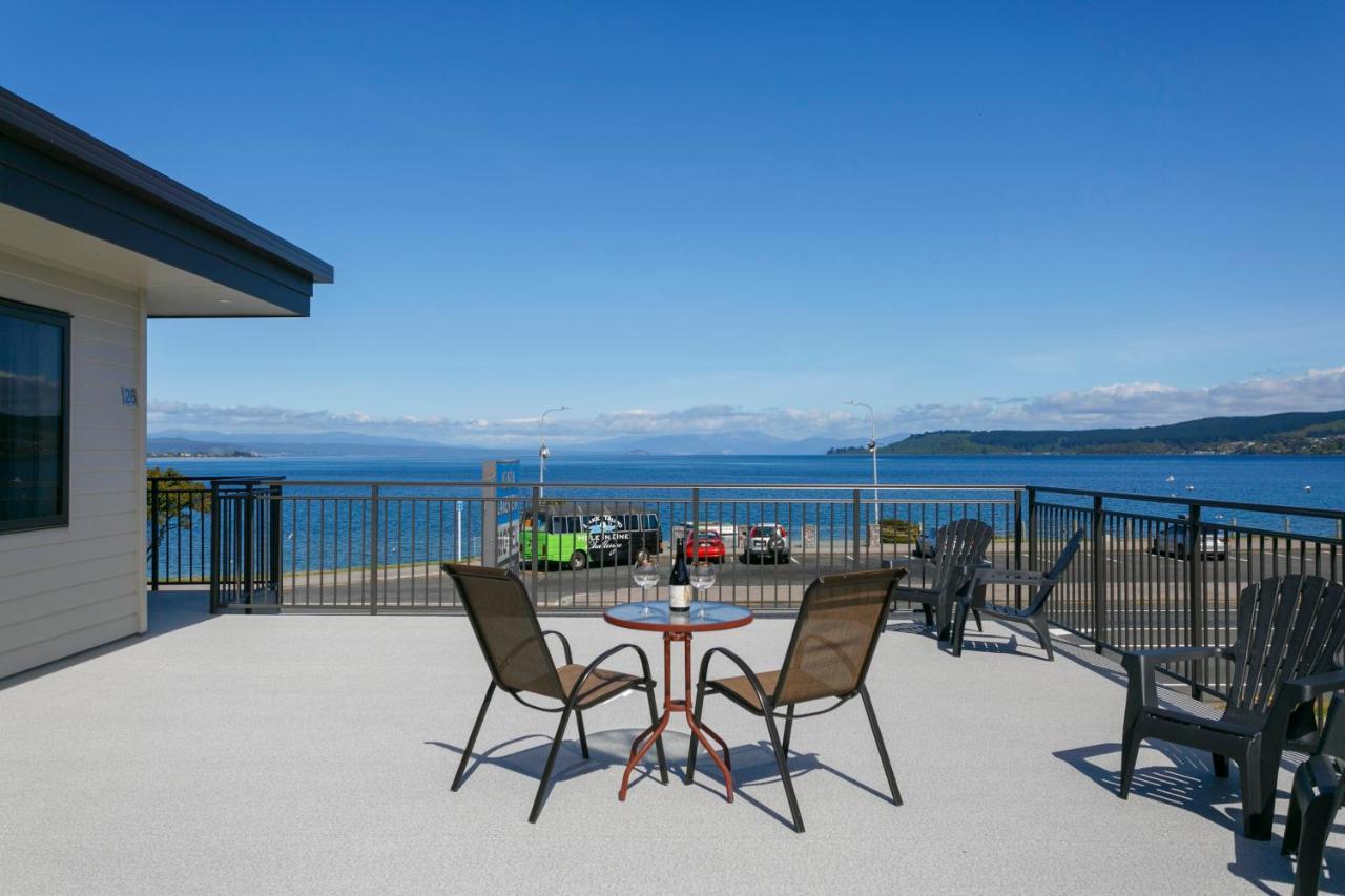 Acacia Lake View Motel Taupo Exterior photo